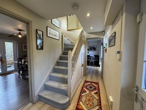 hallway- click for photo gallery